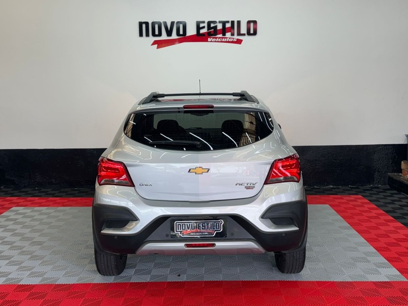 ONIX 1.4 MPFI ACTIV 8V FLEX 4P MANUAL - 2019 - CAXIAS DO SUL
