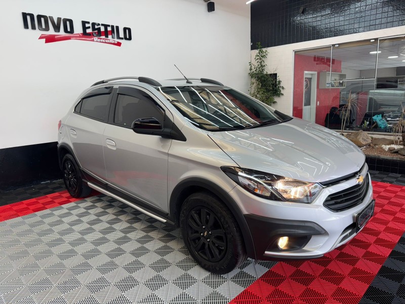 ONIX 1.4 MPFI ACTIV 8V FLEX 4P MANUAL - 2019 - CAXIAS DO SUL