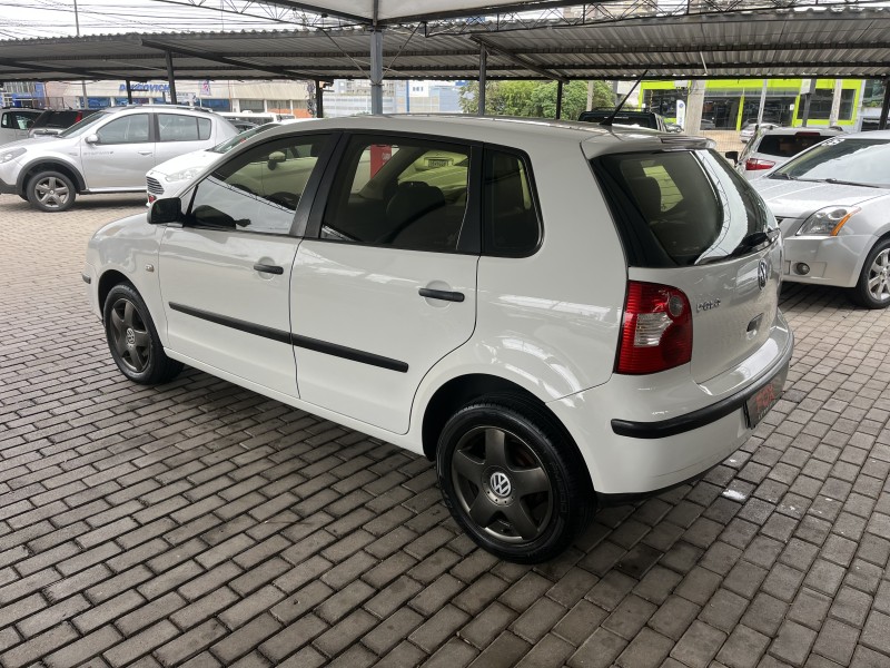 POLO 1.6 MI 8V FLEX 4P MANUAL - 2006 - CAXIAS DO SUL