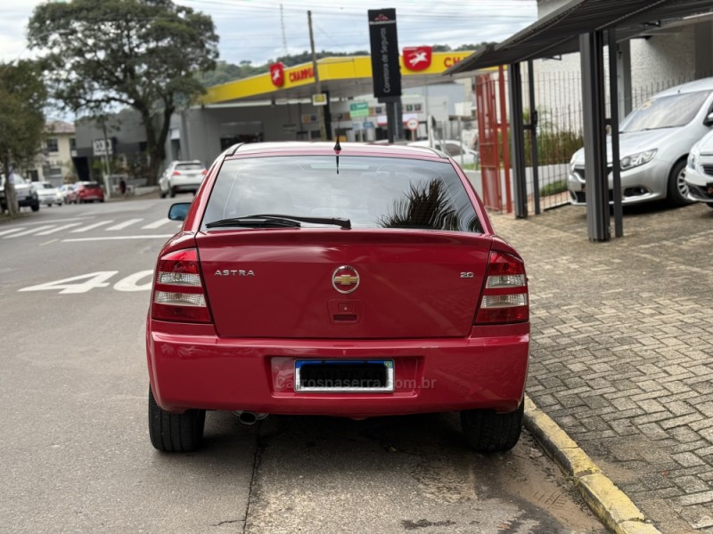 ASTRA 2.0 MPFI ADVANTAGE 8V FLEX 4P MANUAL - 2009 - PAROBé