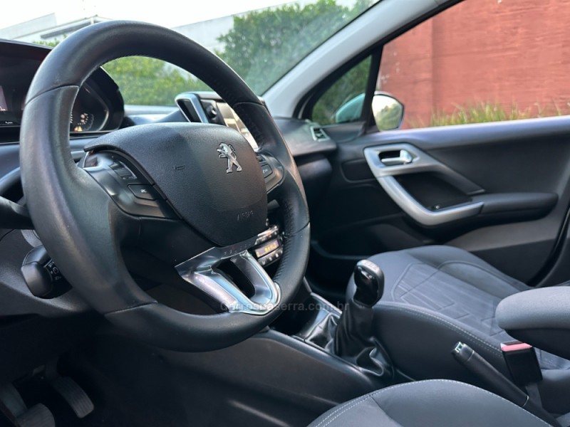 208 1.6 GRIFFE 16V FLEX 4P MANUAL - 2014 - SãO LEOPOLDO