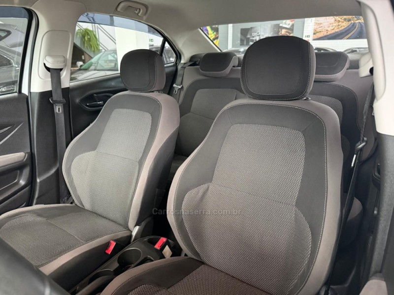 PRISMA 1.0 MPFI LT 8V FLEX 4P MANUAL - 2016 - SãO LEOPOLDO