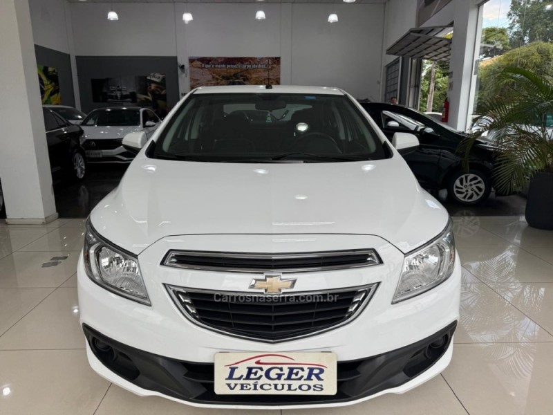 PRISMA 1.0 MPFI LT 8V FLEX 4P MANUAL - 2016 - SãO LEOPOLDO