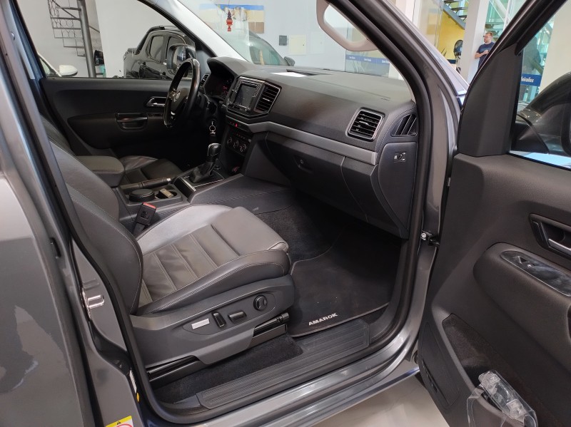 AMAROK 2.0 HIGHLINE 4X4 CD 16V TURBO INTERCOOLER DIESEL 4P AUTOMÁTICO - 2019 - BENTO GONçALVES