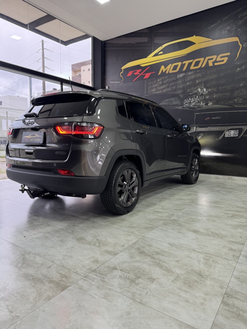 COMPASS 1.3 80 ANOS T270 16V TURBO 4X2 FLEX 4P AUTOMÁTICO - 2022 - CAXIAS DO SUL