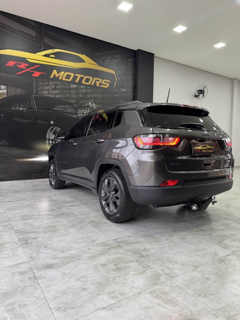 COMPASS 1.3 80 ANOS T270 16V TURBO 4X2 FLEX 4P AUTOMÁTICO - 2022 - CAXIAS DO SUL