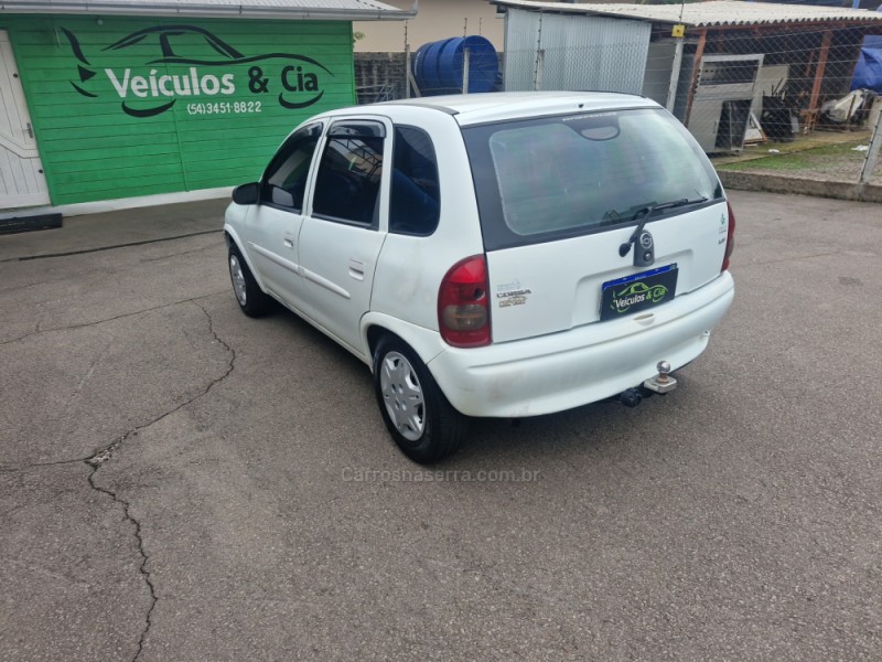 CORSA 1.0 MPFI MILENIUM 8V GASOLINA 4P MANUAL - 2002 - BENTO GONçALVES