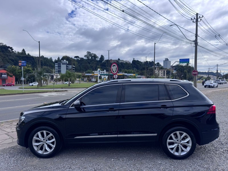 TIGUAN 1.4 ALLSPACE COMFORT 250 TSI FLEX 4P - 2019 - CAXIAS DO SUL