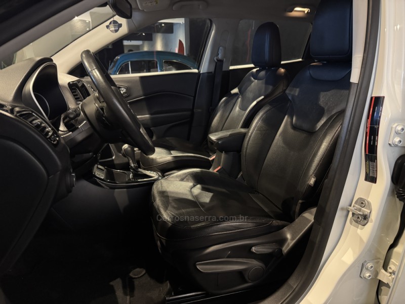 COMPASS 2.0 16V FLEX LIMITED AUTOMÁTICO - 2019 - FARROUPILHA
