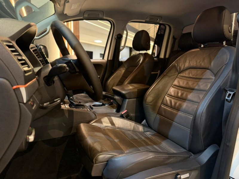 AMAROK 2.0 HIGHLINE 4X4 CD 16V TURBO INTERCOOLER DIESEL 4P AUTOMÁTICO - 2018 - NOVO HAMBURGO