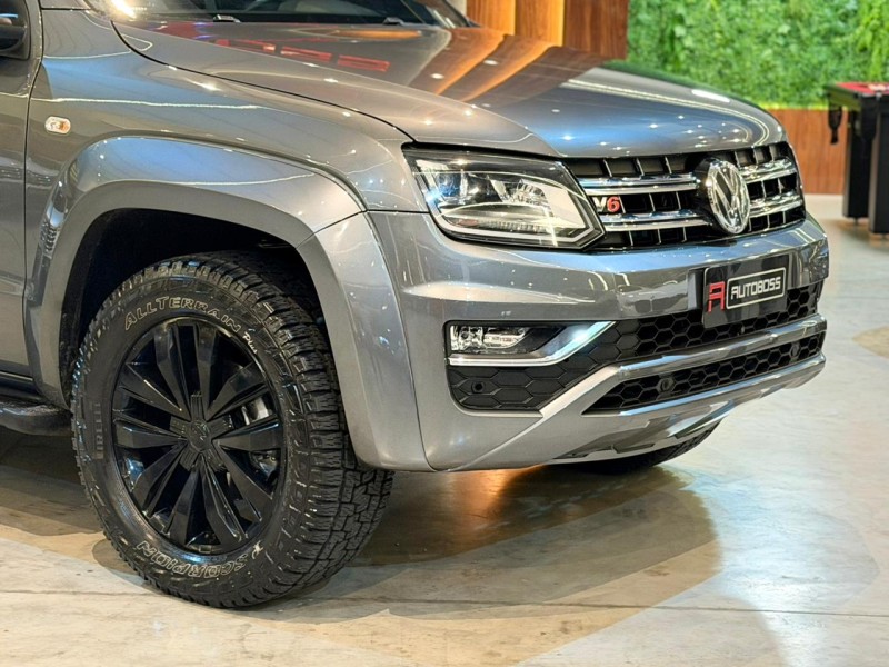 AMAROK 3.0 V6 EXTREME CD DIESEL 4X4 AT 4P AUTOMÁTICO - 2020 - NOVO HAMBURGO