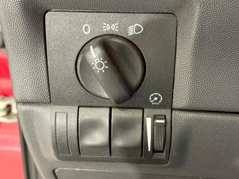 CORSA 1.0 MPFI MAXX 8V FLEX 4P MANUAL - 2011 - FARROUPILHA