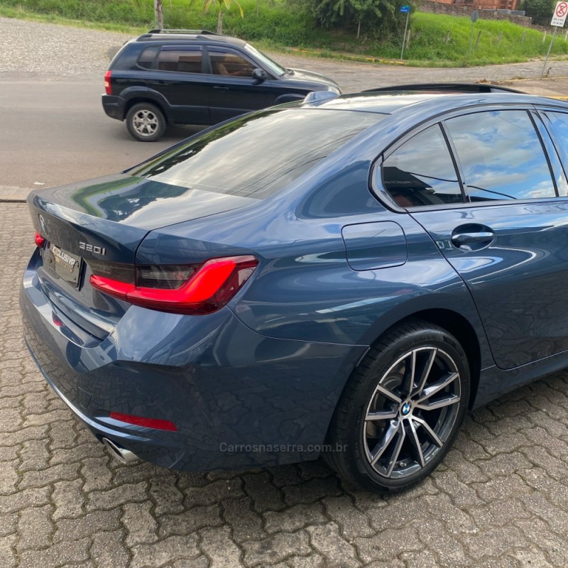 320I 2.0 SPORT GP 16V TURBO ACTIVE FLEX 4P AUTOMÁTICO - 2025 - MONTENEGRO