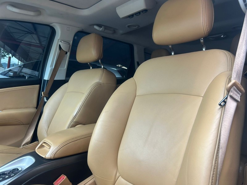 FREEMONT 2.4 PRECISION 16V GASOLINA 4P AUTOMÁTICO - 2013 - TRêS COROAS