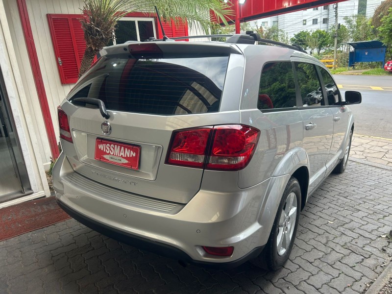 FREEMONT 2.4 PRECISION 16V GASOLINA 4P AUTOMÁTICO - 2013 - TRêS COROAS