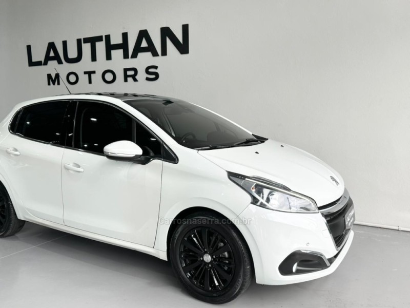 208 1.6 GRIFFE 16V FLEX 4P AUTOMÁTICO - 2017 - NOVO HAMBURGO