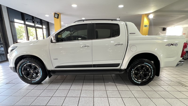 S10 2.8 HIGH COUNTRY 4X4 CD 16V TURBO DIESEL 4P AUTOMÁTICO - 2022 - CAXIAS DO SUL