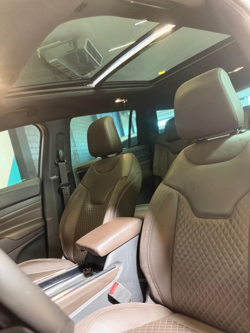 COMMANDER 2.0 OVERLAND TD380 4X4 TURBO DIESEL 4P AUTOMÁTICO - 2022 - NOVO HAMBURGO