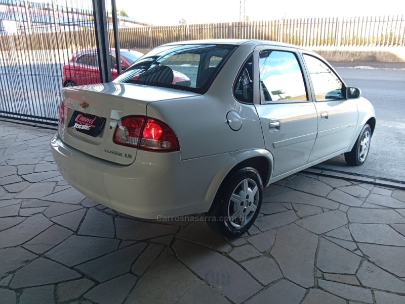 CLASSIC 1.0 MPFI LS 8V FLEX 4P MANUAL - 2015 - CANOAS