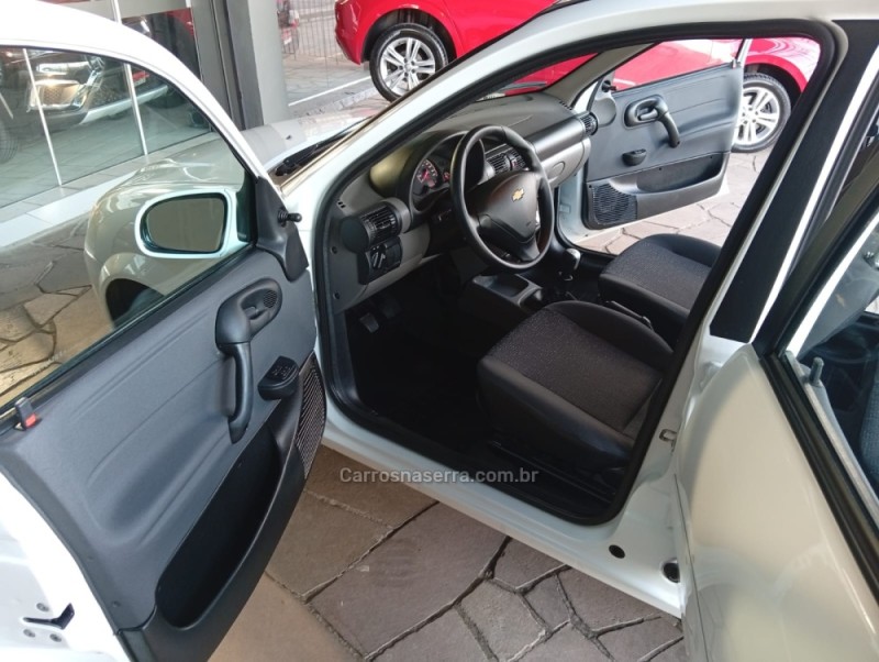 CLASSIC 1.0 MPFI LS 8V FLEX 4P MANUAL - 2015 - CANOAS