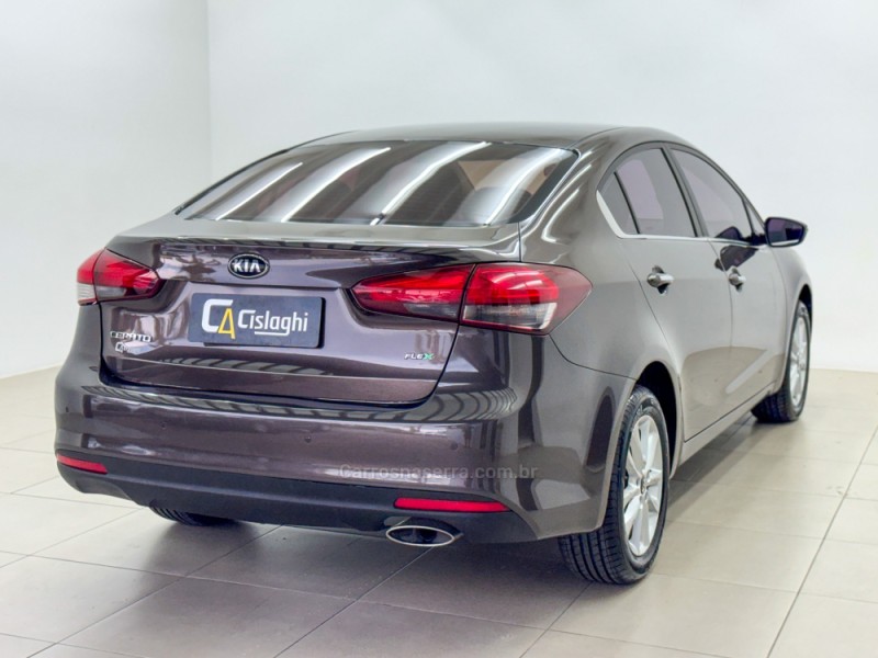 CERATO 1.6 16V SX4 FLEX 4P AUTOMÁTICO - 2017 - CARLOS BARBOSA