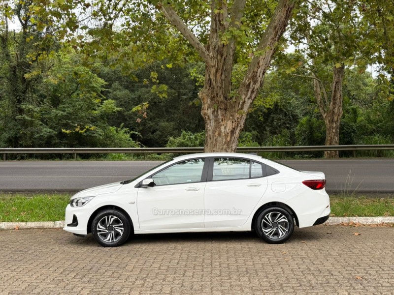 ONIX 1.0 LT PLUS 12V TURBO 4P FLEX MANUAL - 2024 - DOIS IRMãOS