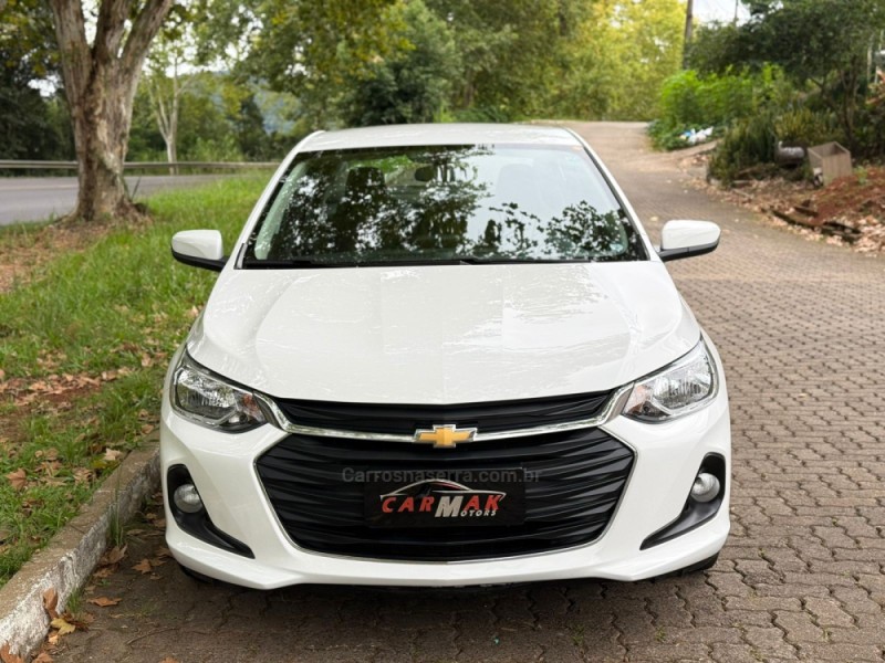 ONIX 1.0 LT PLUS 12V TURBO 4P FLEX MANUAL - 2024 - DOIS IRMãOS