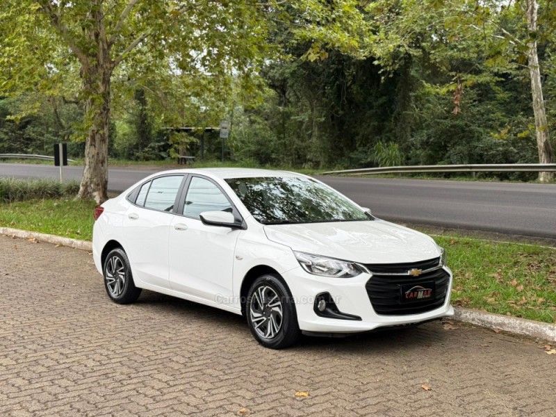 ONIX 1.0 LT PLUS 12V TURBO 4P FLEX MANUAL - 2024 - DOIS IRMãOS