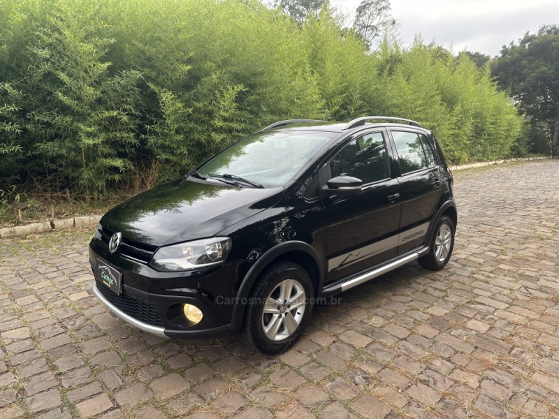 crossfox 1.6 mi flex 8v 4p manual 2011 nova prata