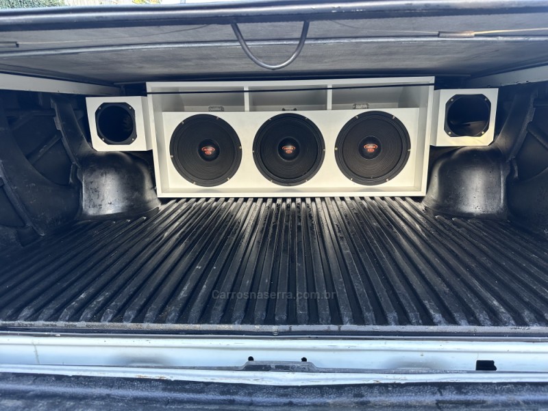 S10 2.4 LT 4X2 CD 8V FLEX 4P MANUAL - 2014 - CAXIAS DO SUL