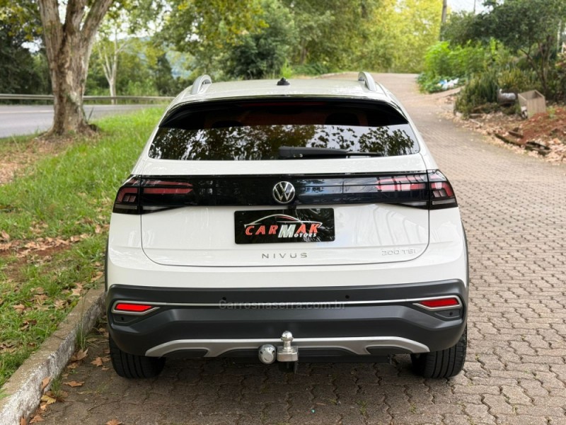 NIVUS 1.0 TSI HIGHLINE FLEX 4P AUTOMÁTICO - 2021 - DOIS IRMãOS