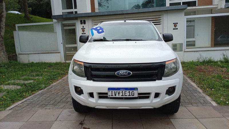 RANGER 2.5 XLS 4X2 CD 16V FLEX 4P MANUAL - 2015 - FARROUPILHA