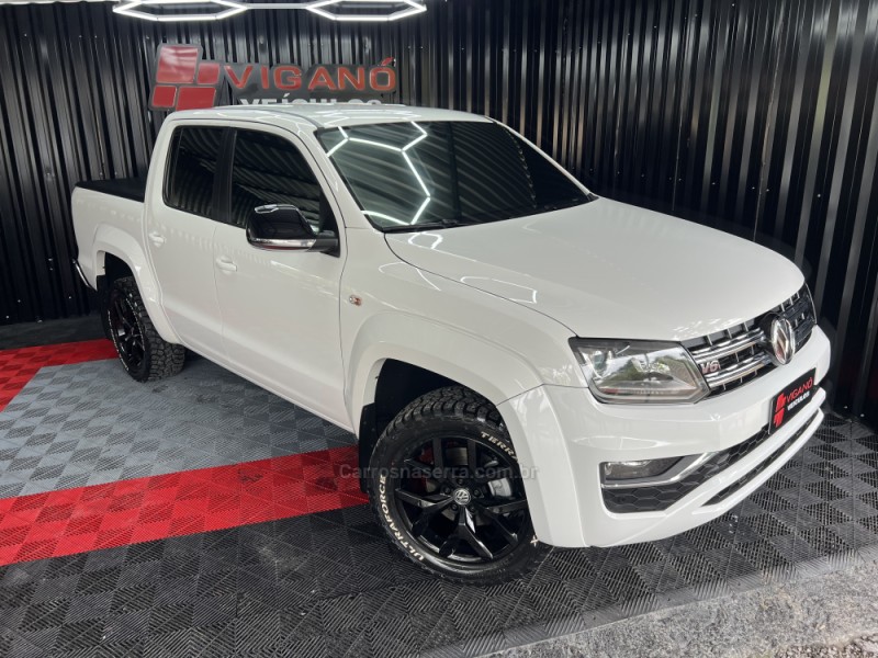 AMAROK 3.0 V6 TDI HIGHLINE CD DIESEL 4MOTION AUTOMÁTICO - 2019 - CAXIAS DO SUL