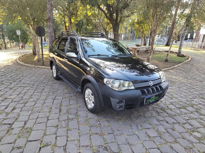 PALIO 1.8 MPI ADVENTURE WEEKEND 8V FLEX 4P MANUAL - 2005 - CAXIAS DO SUL