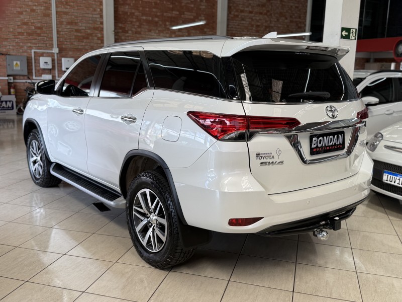 HILUX SW4 2.8 SRX 4X4 16V TURBO INTERCOOLER DIESEL 4P AUTOMÁTICO - 2017 - FARROUPILHA