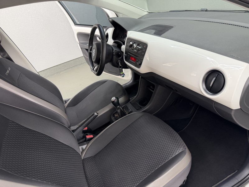 UP 1.0 TSI CROSS 12V FLEX 4P MANUAL - 2016 - CAXIAS DO SUL