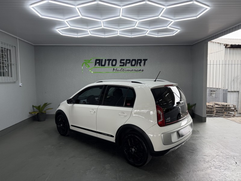 UP 1.0 TSI CROSS 12V FLEX 4P MANUAL - 2016 - CAXIAS DO SUL