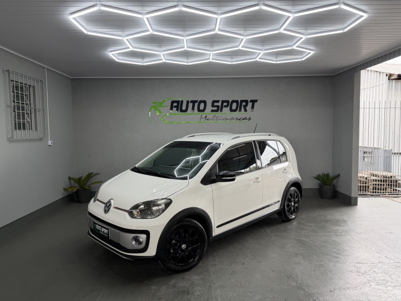 UP 1.0 TSI CROSS 12V FLEX 4P MANUAL - 2016 - CAXIAS DO SUL