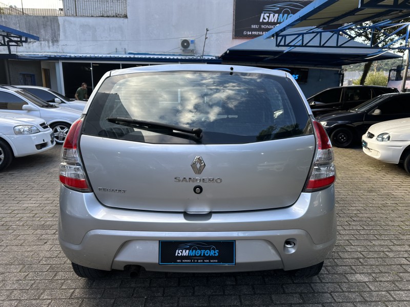 SANDERO 1.0 EXPRESSION 16V FLEX 4P MANUAL - 2014 - CAXIAS DO SUL