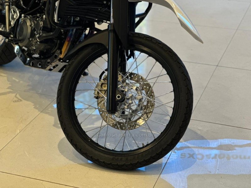 XT 660 R - 2014 - CAXIAS DO SUL