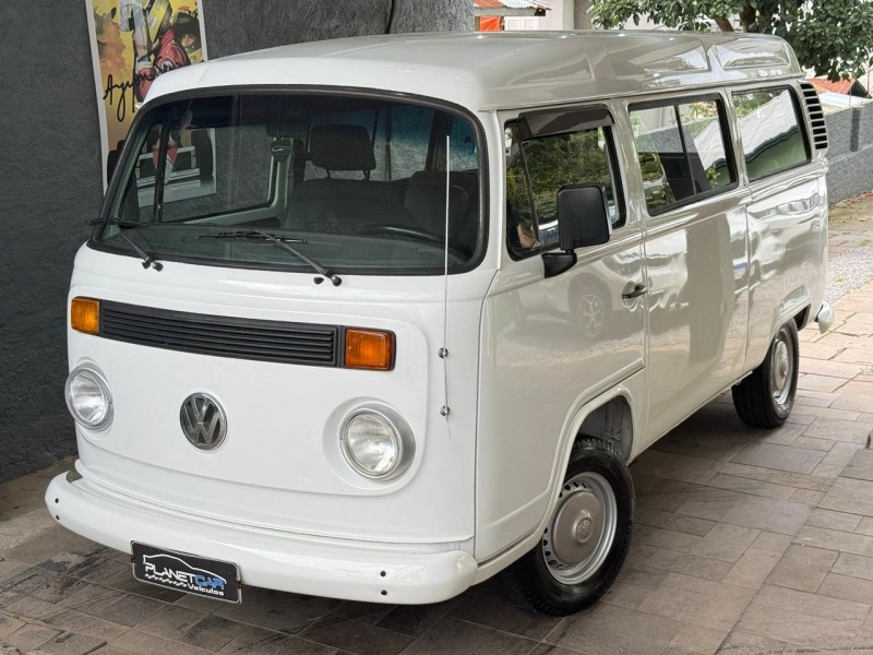KOMBI 1.6 MI STD 8V GASOLINA 3P MANUAL