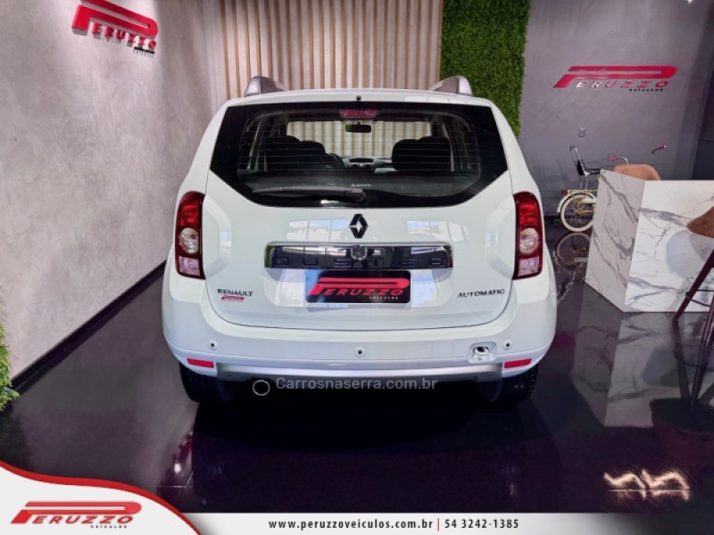 DUSTER 2.0 DYNAMIQUE 4X2 16V FLEX 4P AUTOMÁTICO - 2014 - NOVA PRATA