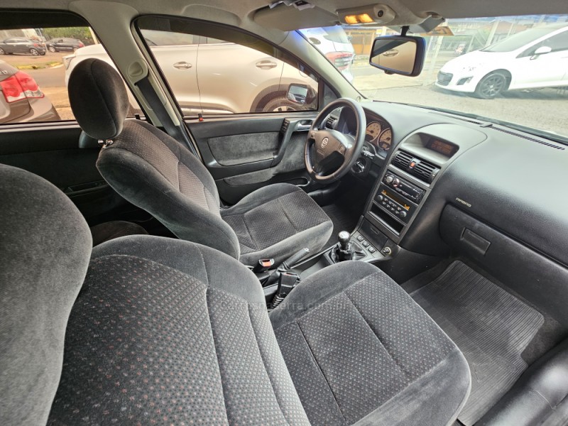 ASTRA 2.0 MPFI ADVANTAGE 8V FLEX 4P MANUAL - 2011 - CAMPO BOM