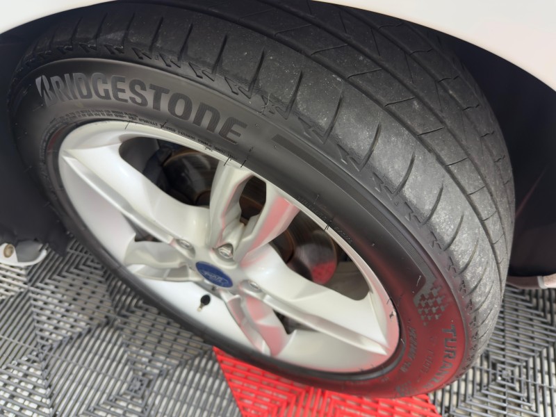 FOCUS 1.6 GLX 16V FLEX 4P MANUAL - 2012 - CAXIAS DO SUL