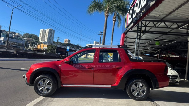 DUSTER OROCH 1.6 16V FLEX DYNAMIQUE 4P MANUAL - 2016 - CAXIAS DO SUL