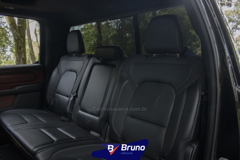 1500 5.7 V8 REBEL CD 4X4 GASOLINA 4P AUTOMÁTICO - 2022 - PALMEIRA DAS MISSõES