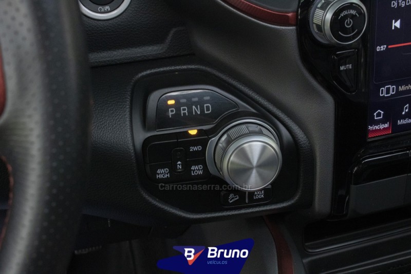 1500 5.7 V8 REBEL CD 4X4 GASOLINA 4P AUTOMÁTICO - 2022 - PALMEIRA DAS MISSõES