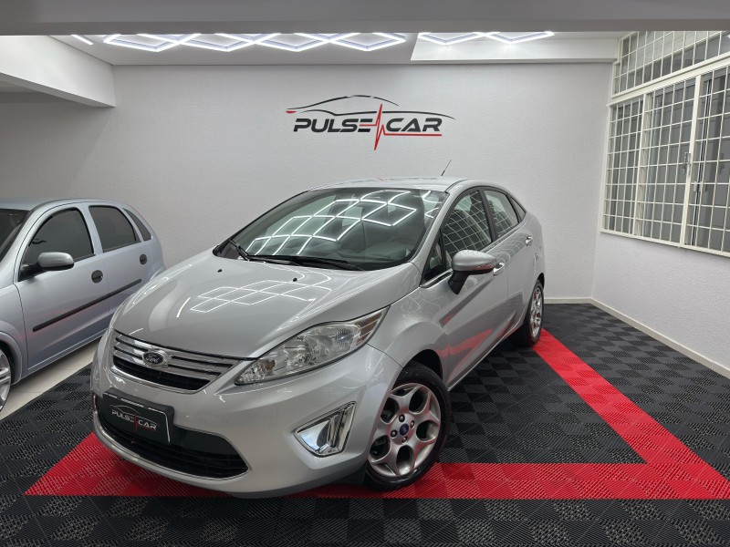 FIESTA 1.6 SE SEDAN 16V FLEX 4P MANUAL