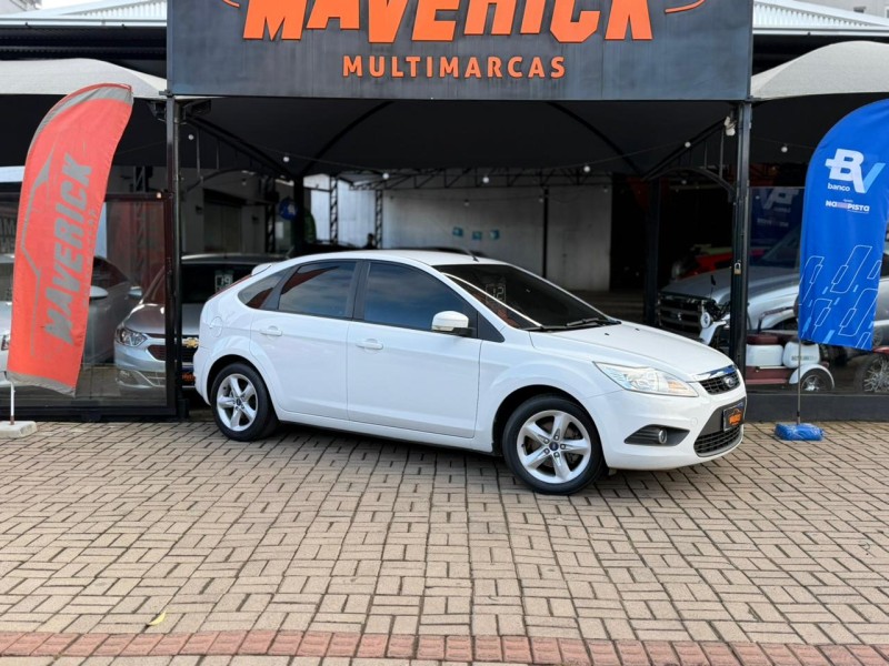 FOCUS 1.6 GLX 16V FLEX 4P MANUAL - 2012 - LAGOA VERMELHA