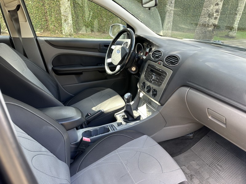 FOCUS 1.6 GL 8V FLEX 4P MANUAL - 2013 - CAXIAS DO SUL